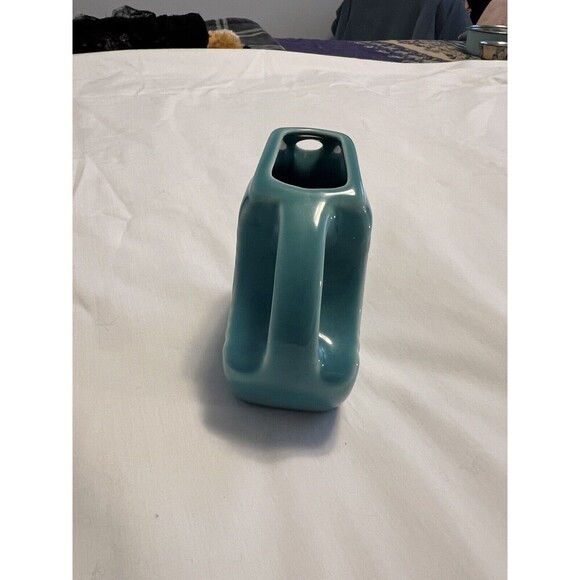 Fiesta ware By Homer Laughlin  Mini Disc Pitcher Turquoise Fiesta USA-NWOT - Picture 5 of 6